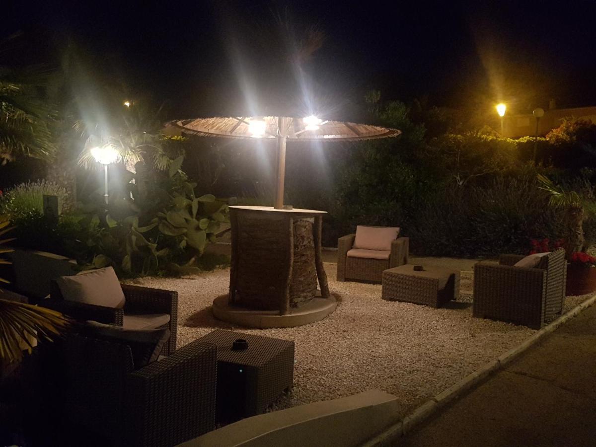 Brit Hotel Confort Helios Agde Eksteriør bilde